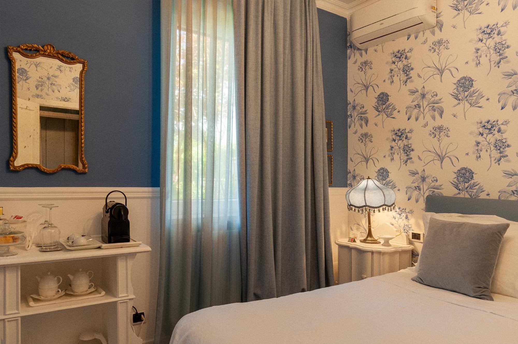Residenza Ambrogi Aparthotel Urbino Eksteriør bilde